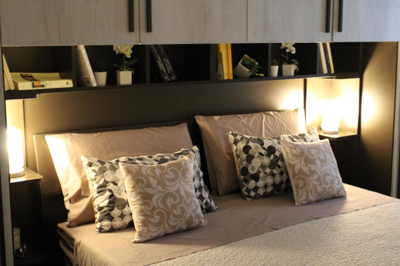 Apartament La Terrazza Sul Corso Giulianello Zewnętrze zdjęcie